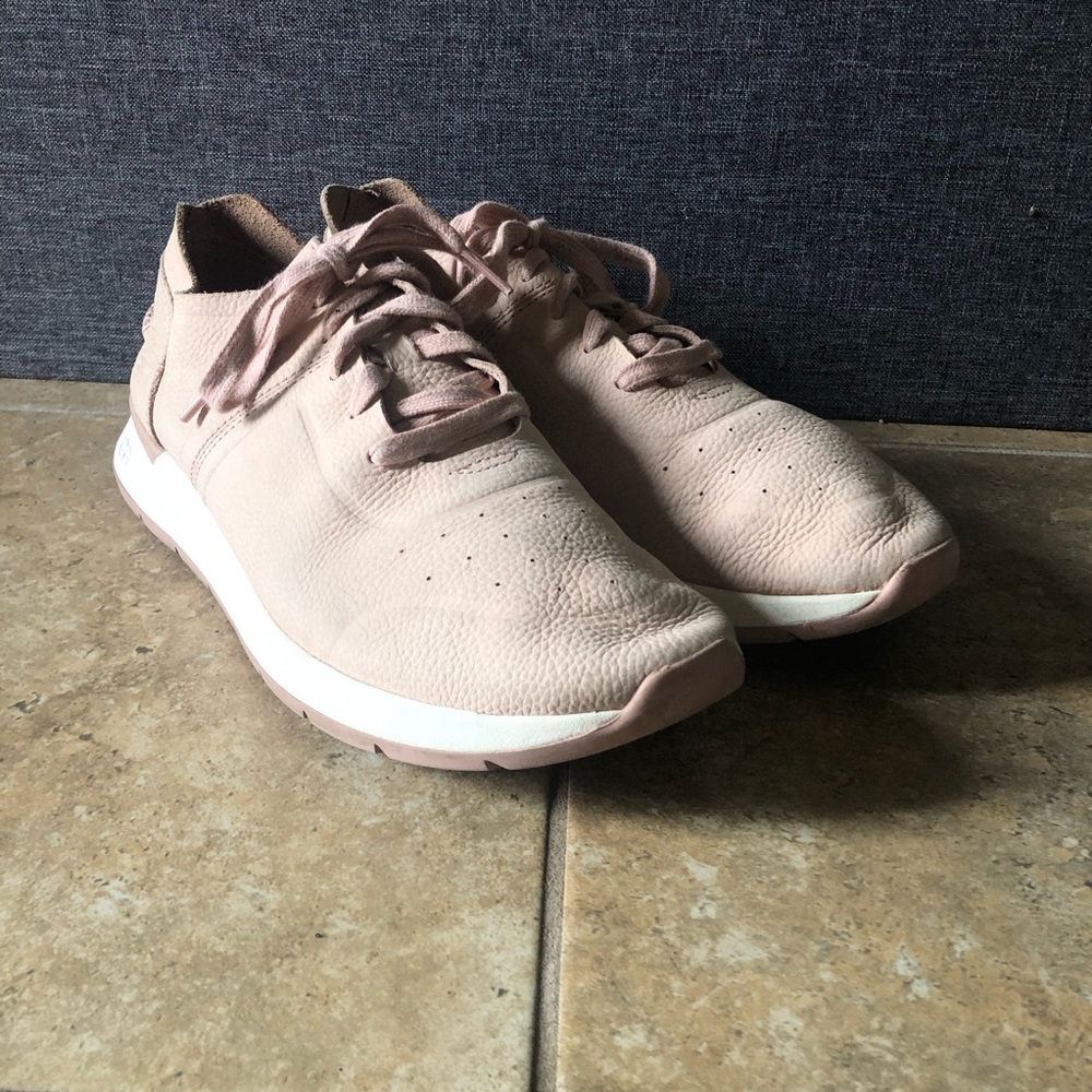 UGG Pink Sneakers with Knit Upper and Lightweight Design